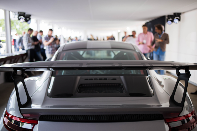 Wing’s not big enough. Image credit: Kristen Lee/Jalopnik